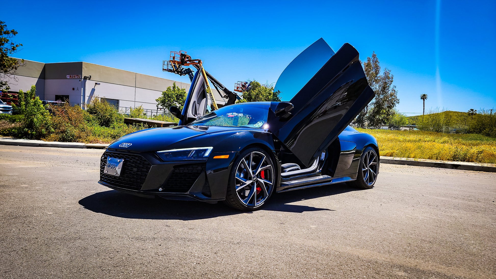 Audi R8 2016-2023 Vertical Lambo Doors Kit VDCAUDR816, 4S, 2nd Gen, V10 Performance Quattro,  audi,  r8, v10, v8, 2ndgen,  audi quattro,  Vertical, Doors, Inc,  Lambo Doors, Vertical Doors, door conversion, scissor doors