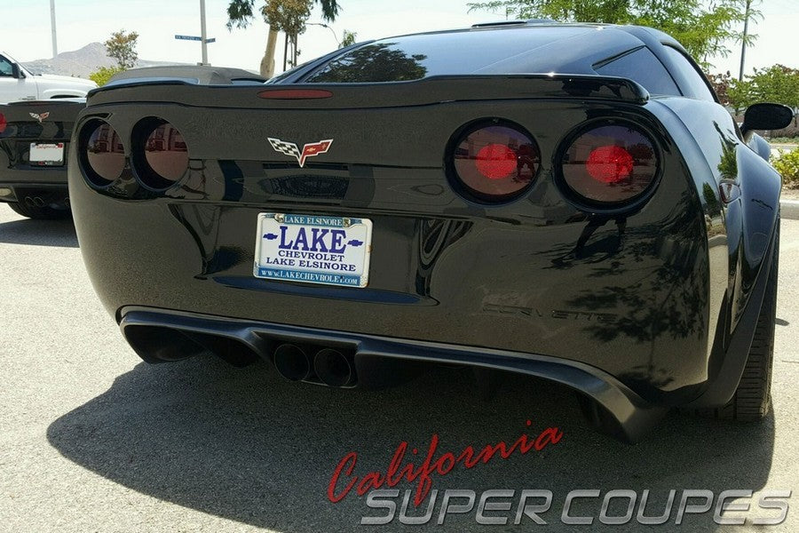 Fiberglass Diffuser Exhaust V1 ( for 2 Tips) for Chevrolet Corvette C6