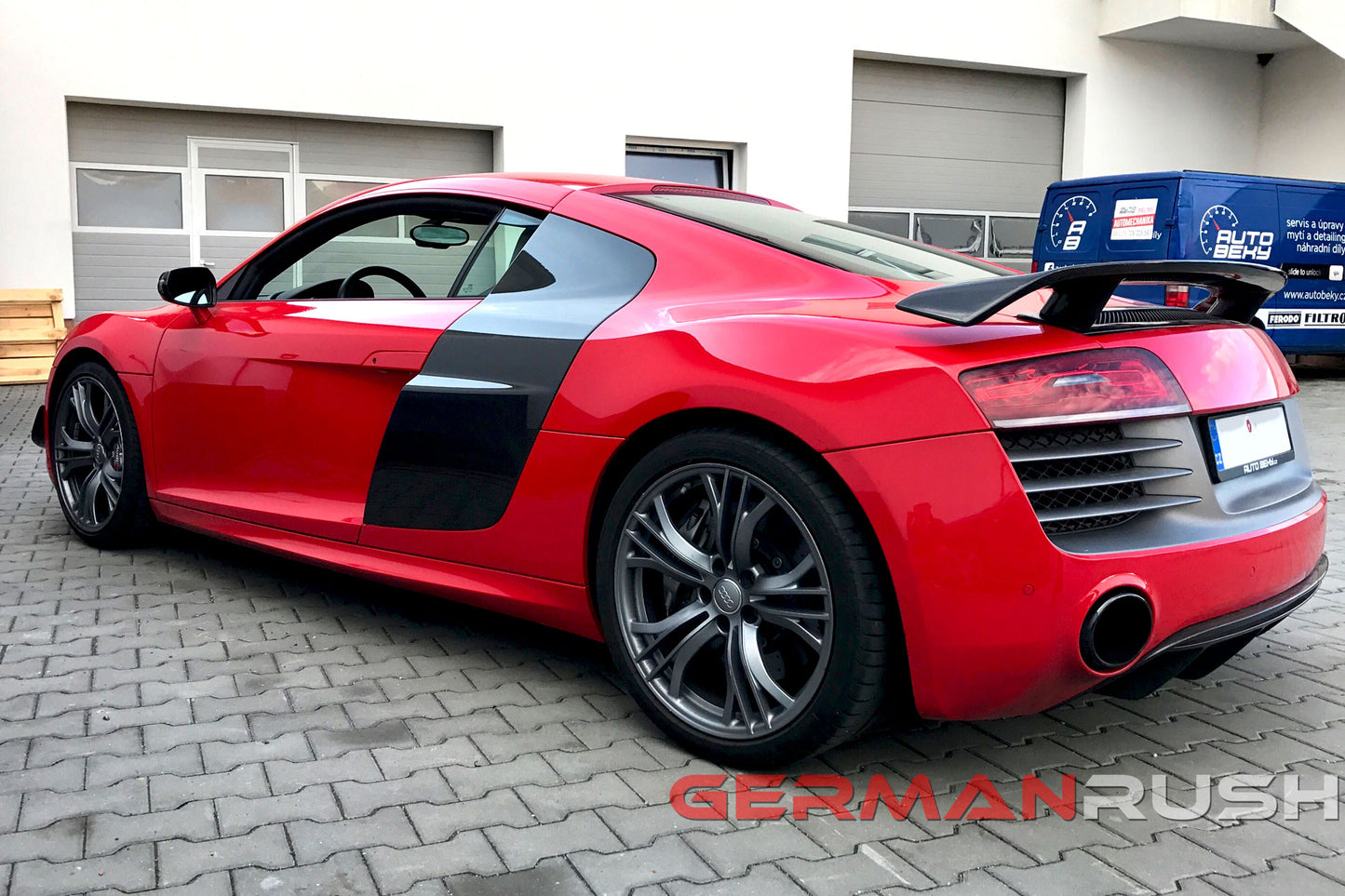 Wing GT HI Style for Audi R8 2007-2015 in Carbon Fiber or Fiberglass