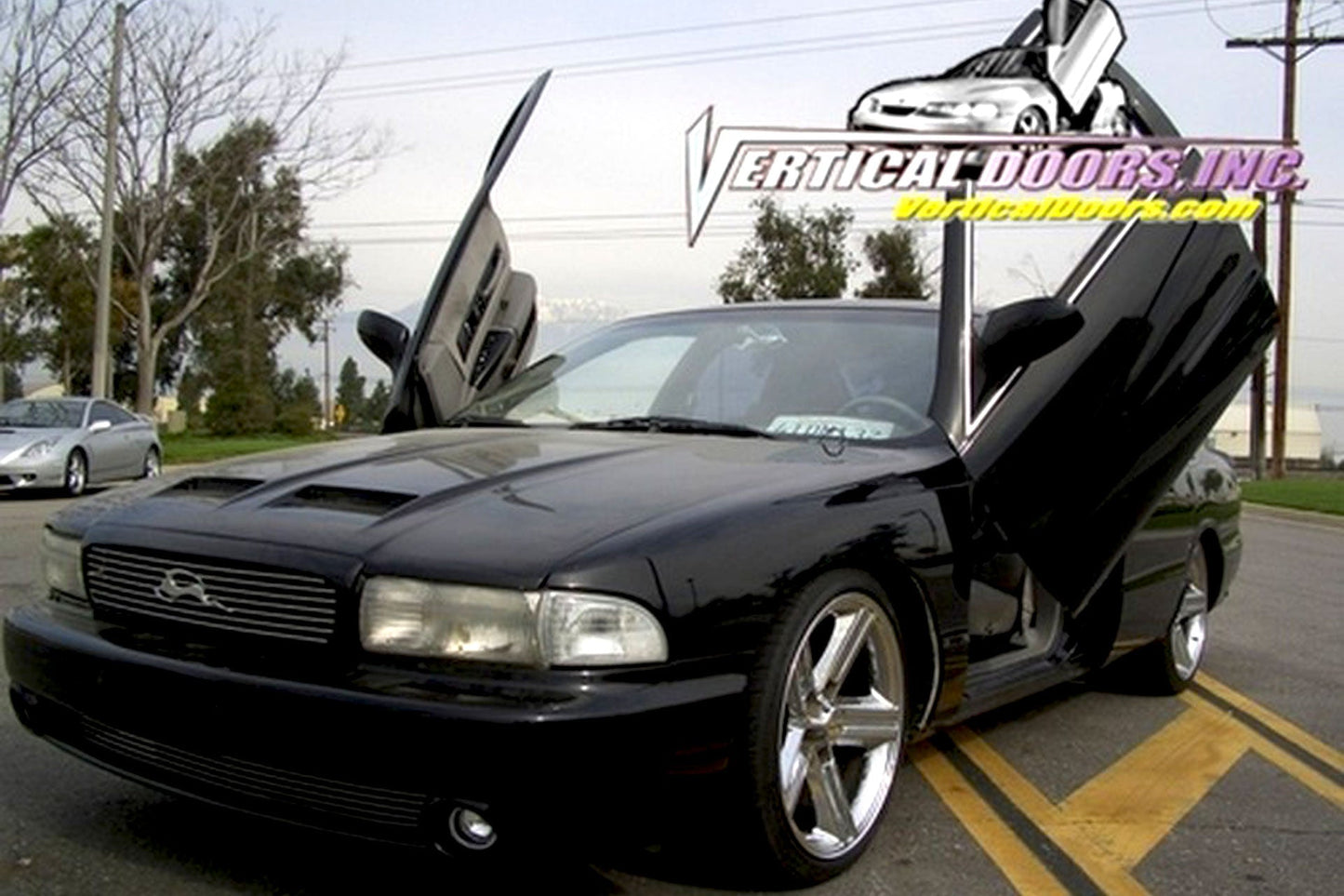 Chevrolet Impala/Caprice 1991-1996 Vertical Lambo Doors Conversion Kit