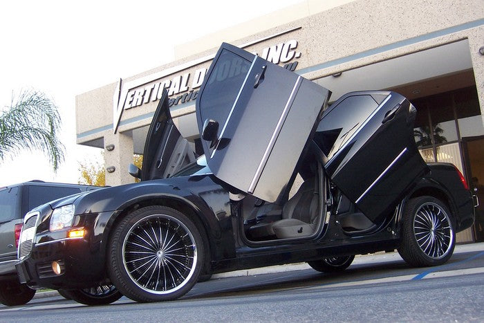 Chrysler 300 2004-2010 Vertical Doors Kit