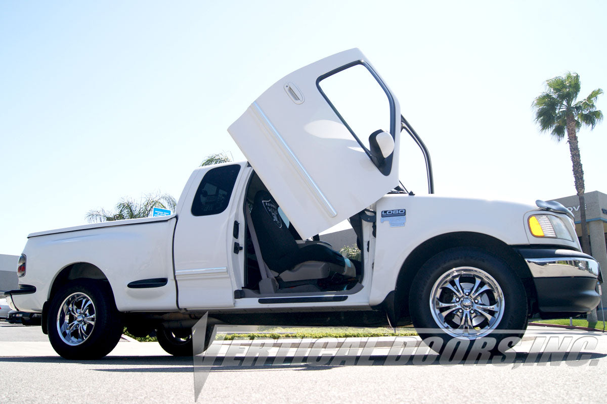 Ford F-150 1997-2003 featuring Door conversion kit by Vertical Doors, Inc. AKA "Lambo Doors" VDCF1509703 #f150 #fordf150 #f #ford #fordtrucks #builtfordtough #verticaldoorsgang #VerticalDoorsInc #LamboDoors #VerticalDoors
