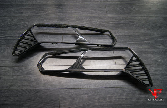 Tail Light Bezels Carbon Fiber for Chevrolet Corvette C7 2014-2019