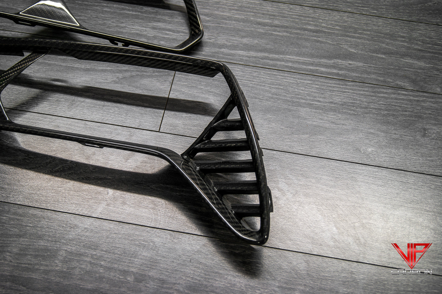 Tail Light Bezels Carbon Fiber for Chevrolet Corvette C7 2014-2019