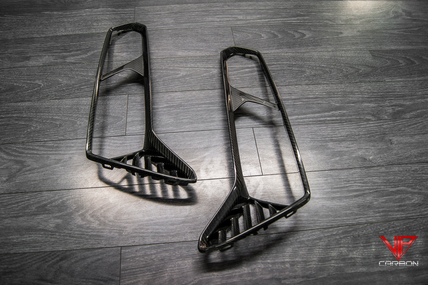 Tail Light Bezels Carbon Fiber for Chevrolet Corvette C7 2014-2019