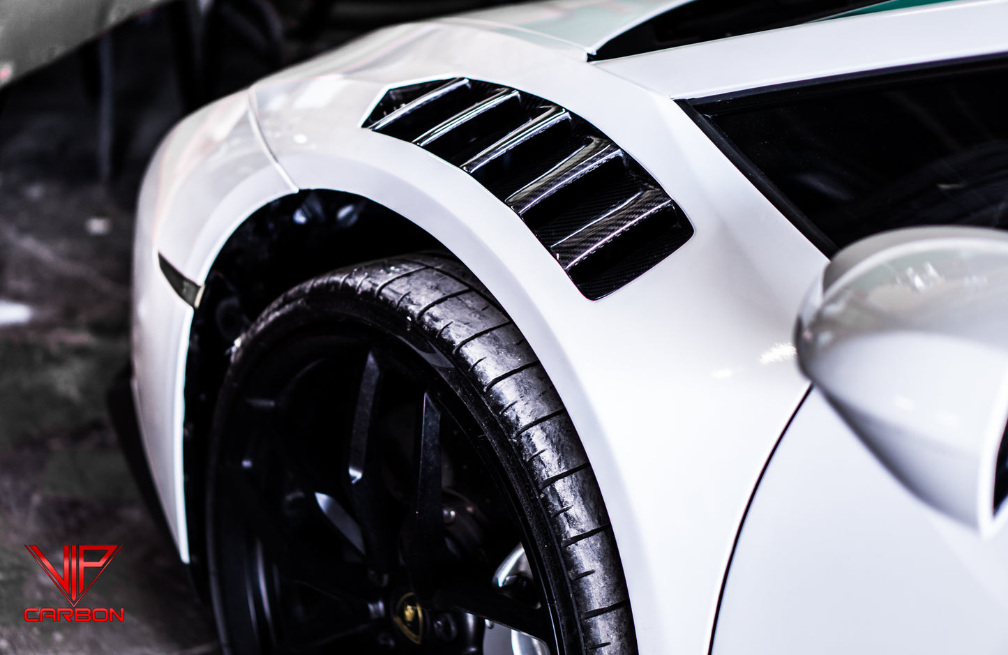 Vented Front Fenders (all models) Carbon Fiber Lamborghini Huracan 14-19 vacuum