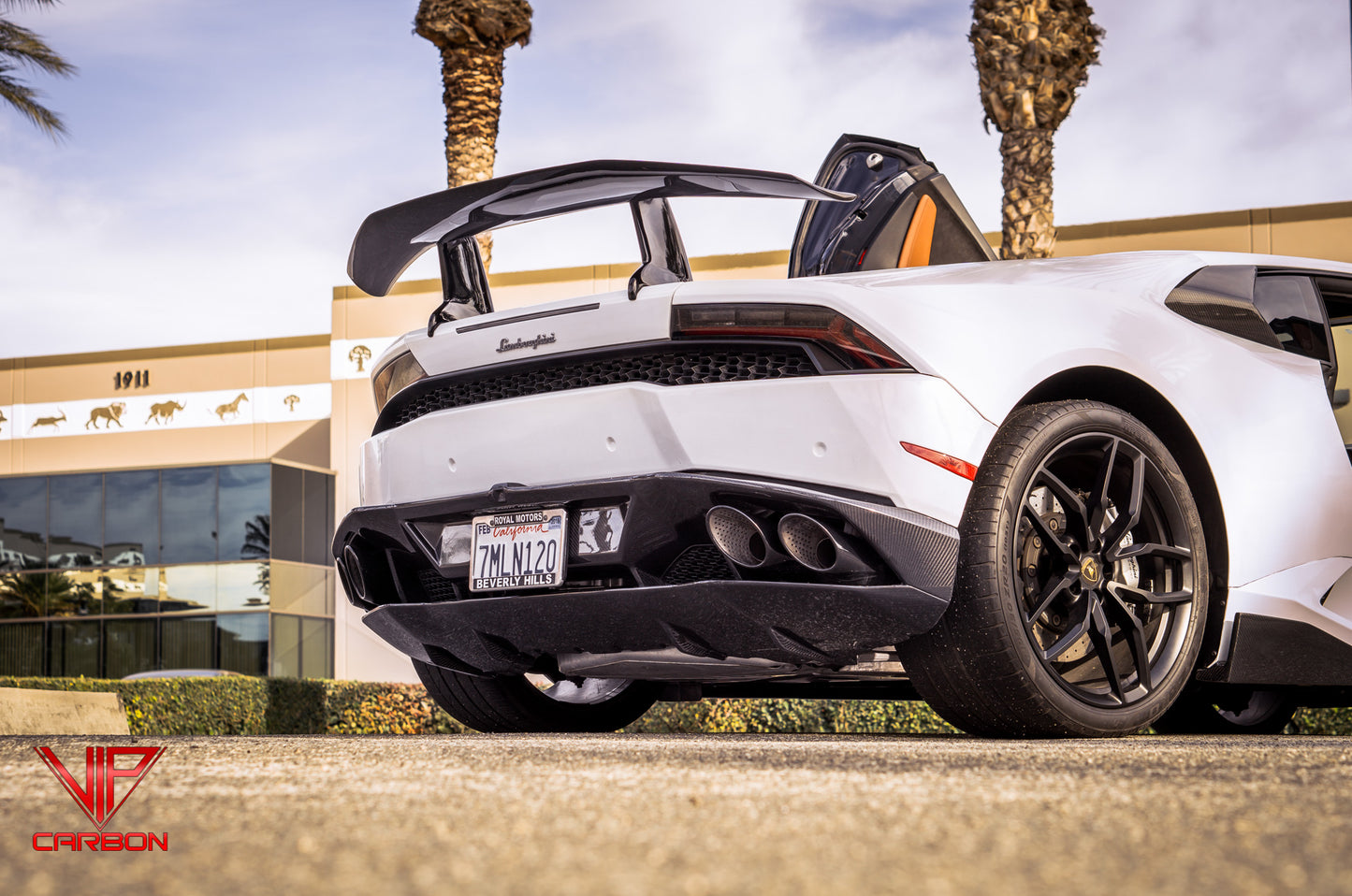 Rear Bumper Carbon Fiber Lamborghini Huracan 14-19