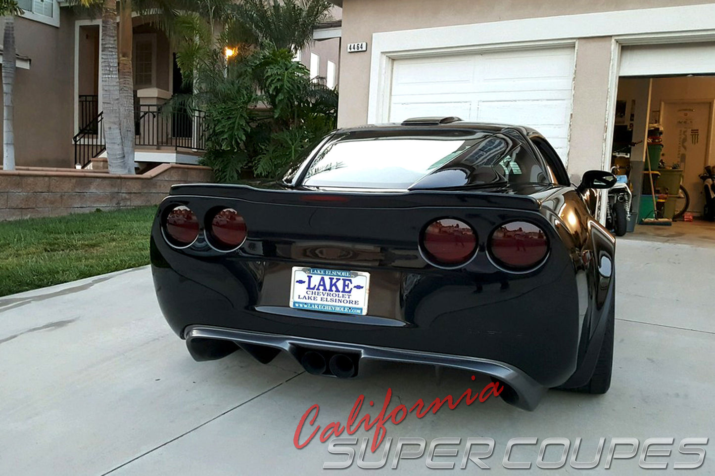 Fiberglass Diffuser Exhaust V1 ( for 2 Tips) for Chevrolet Corvette C6